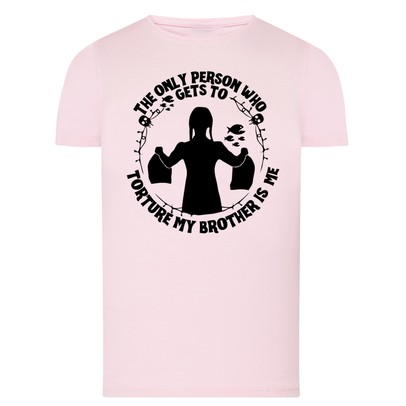 Wednesday Seul moi torture mon frère