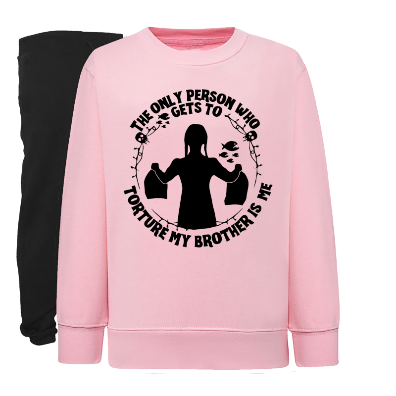 Wednesday Seul moi torture mon frère