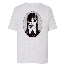 Wednesday Portrait Ovale