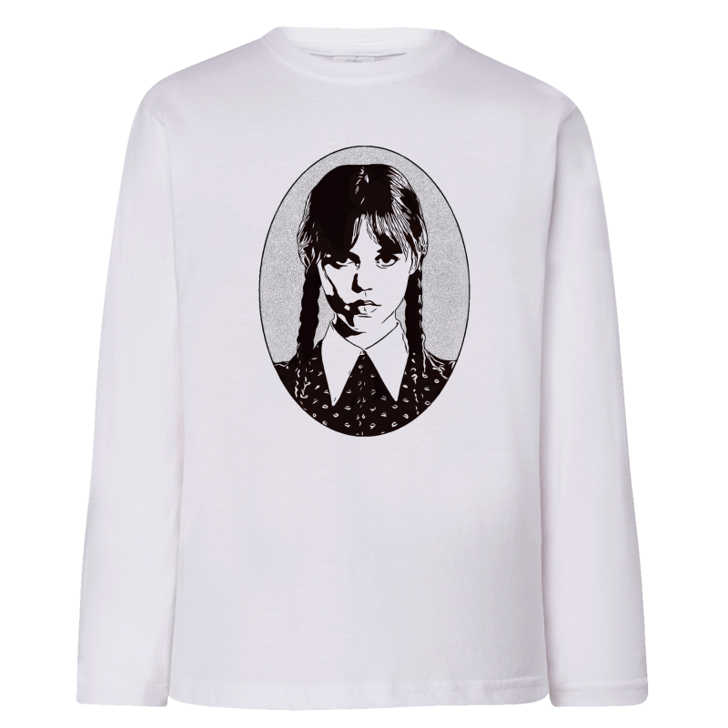 Wednesday Portrait Ovale