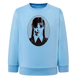 Wednesday Portrait Ovale