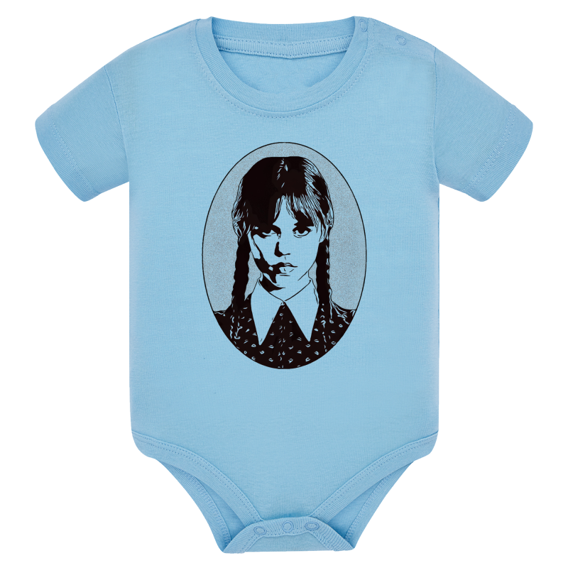 Wednesday Portrait Ovale