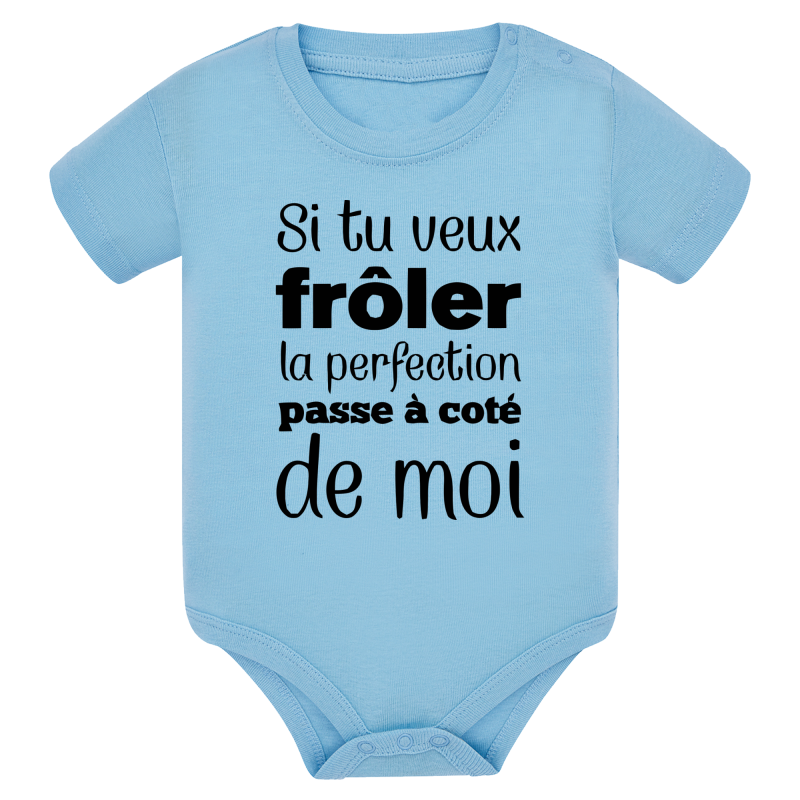 Frôle la perfection