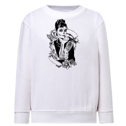 Audrey Hepburn Gothique