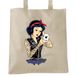 Blanche Neige Princesse Gothique